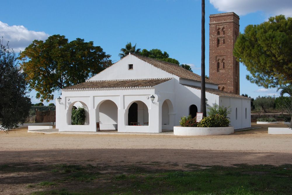 Ermita de cuatrovitas en Bollullos de la Mitación