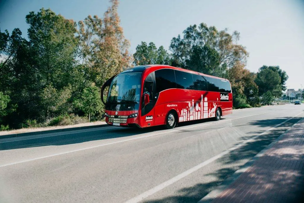 Selecta: Servicio de transporte privado en Murcia y Alicante.